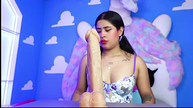 Miss___anya - ruin my make-up with too lots saliva