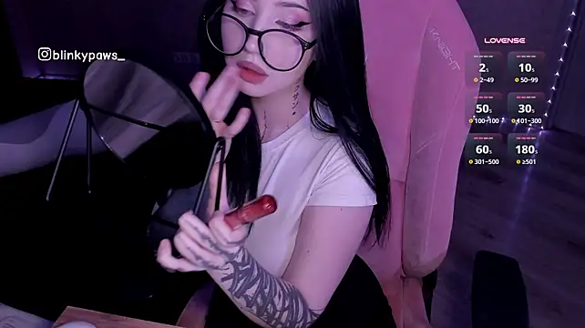 Blinkypaws - 10 minute toy control to the last tipper