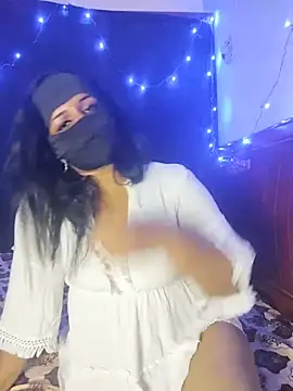 Fantacycouples - Boobs suck with chocolate syrup