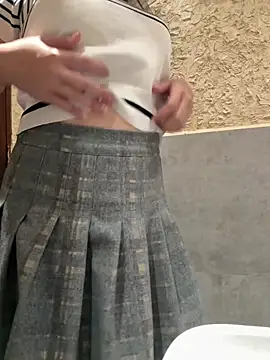 Hamyy88 - dildo cum squirt at public