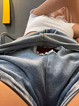 Sofi-jimenez - DESTROY MY PUSSY IN PUBLIC (MALL)