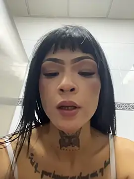 AxaraXXX - FINGERING PUSSY😈💦