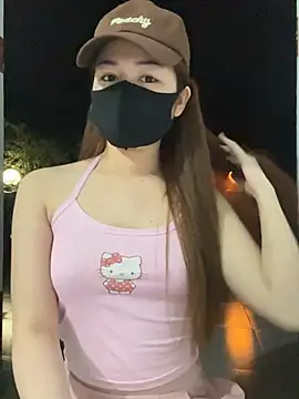 My_Melodyy - Make me cum pussy in public garden 🪴😈