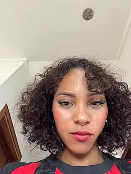 LizStorm_ - make me squirt so bad on your face