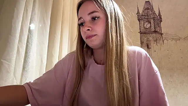 MarkitaHersch - make my shirt wet