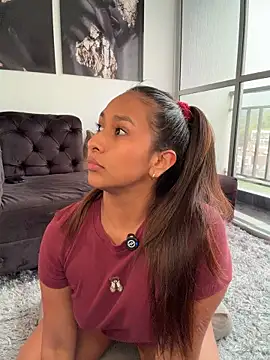 AmelyaMann - SHOW TITS + PLAY NIPPLES🍒😋🤤