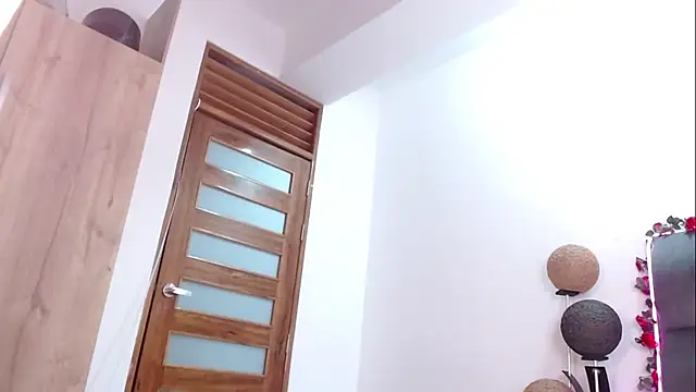 Leila_Banks