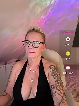 German_Milf - Last Tip = 3 FUCKVIDEOS 🔥