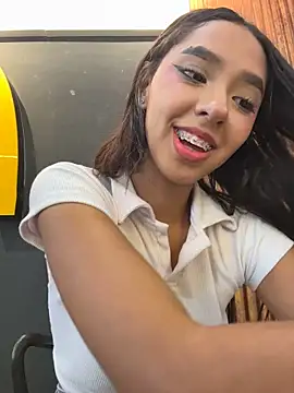Sofi-jimenez - DESTROY MY PUSSY IN PUBLIC (MALL)