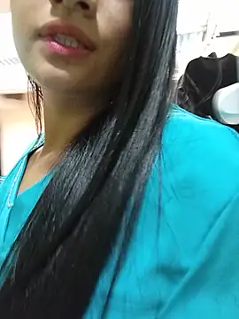 DaniellaGiraldo - Naked for You