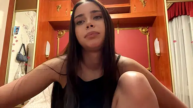LauraMystiq