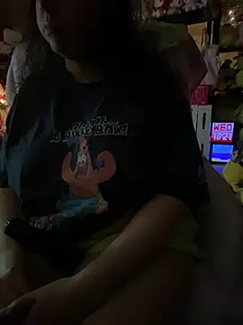 W3tkittty - SUCK NIPPLES