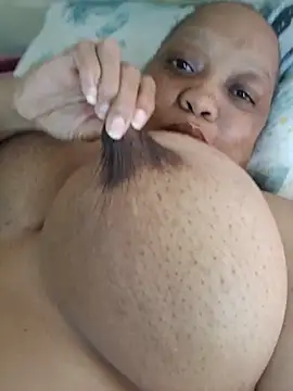 BBW123MILF - Sloppy deeptroat