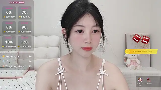 Anna-2005 - 晚上可以比下午好吗？（精油抹胸）