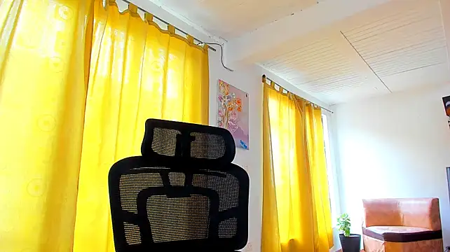 Laura_Ivy - Plug anal and twerk❤️‍🔥