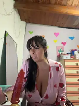 Sofyalone_ - Show tits+cream +titjob