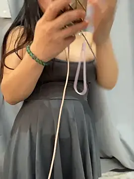 Weier3 - 拉赞助了，哥哥们支持我买玩具💕💕💕