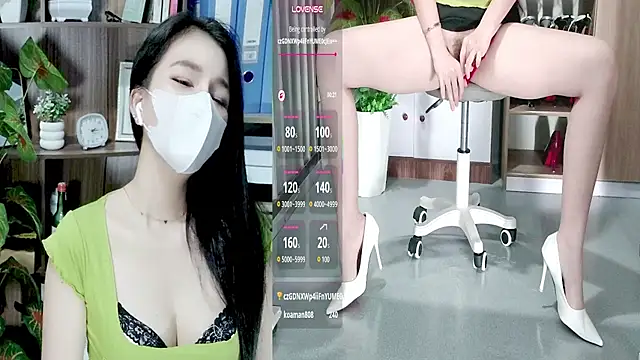 Zinna999 - Masturbating Dildo