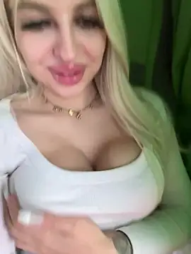 Steffi_Snowbunny - Blowjob echter Schwanz😺💦