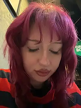 RonnieKiss - camel toe