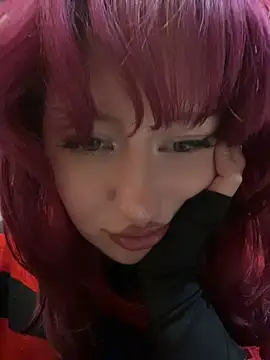 RonnieKiss - camel toe