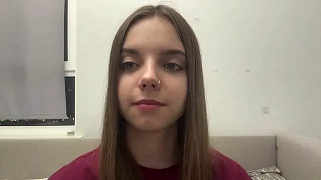 LisaPorse - show belly + smile face