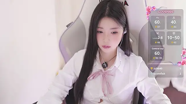 Kitty_baby77 - 完成任务全裸M腿5分钟