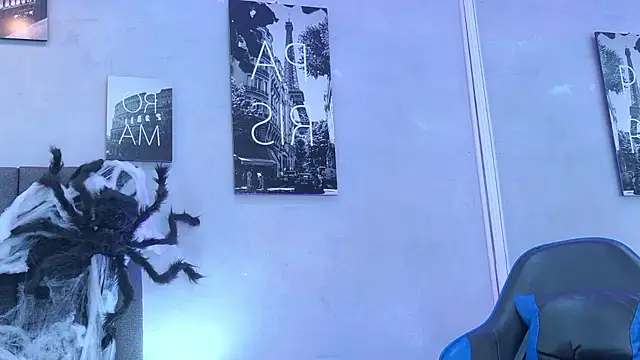 Kendra_london - 🎃🍭 Show Pussy🎃🍭