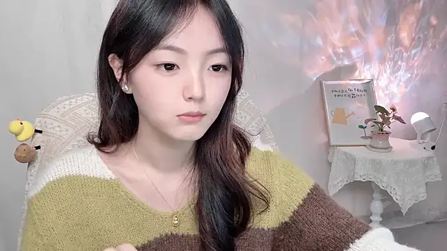 Wenwen8888 - ᯠ _   ̫  _ ᯄ ੭啊秋！你在想我？