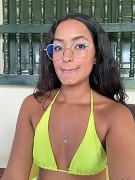 SaraZuletaa - Fuck my little pussy in missionary
