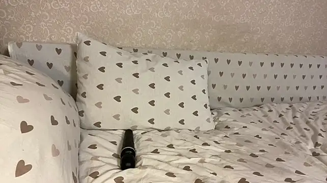 MatthewScheff - Eye contact + showing my BJ skills