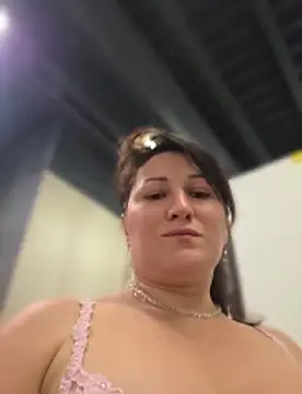 ZhenjaPoledance - Show pussy