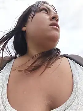 OUTDOORS_VELEN - My stranger sucks my tits ❤️‍🔥