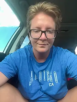 _ElizabethLove_ - Cum