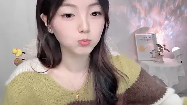 Wenwen8888 - ᯠ _   ̫  _ ᯄ ੭啊秋！你在想我？