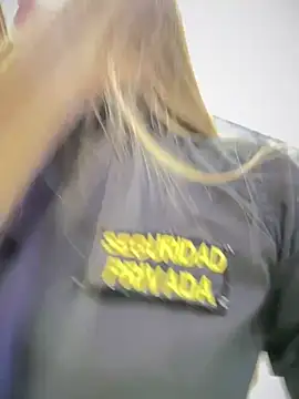 Suzy-111 - 🥵COWORKER SUCK MY TITS🍒