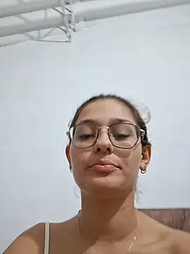 Ary-18 - Doggy + finger in ass