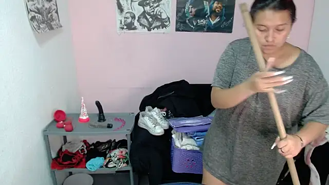 Sandyfuckass - deepthroat