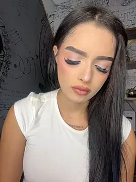 BustyAngelXXX - SPREAD PUSSY CLOSE UP