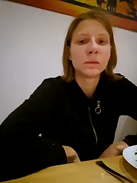 Carriemausi - Arsch in die Kamera 🍑