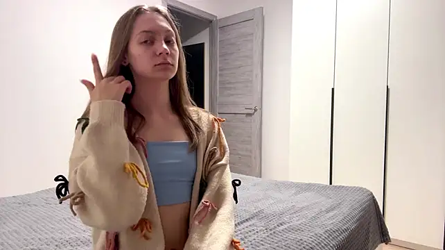 KarmenAlson - flash boobs for u