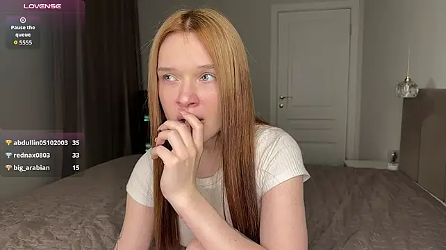 AnalEmilly - show boobs