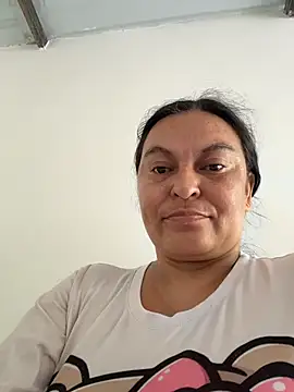 Horny-Mommy-Dirty - Doble penetración