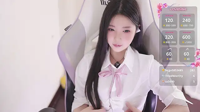 Kitty_baby77 - 完成任务全裸M腿5分钟