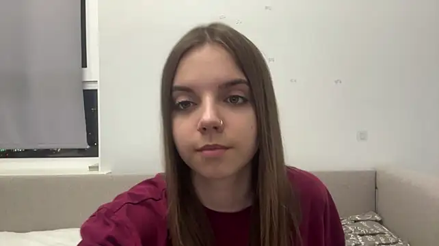 LisaPorse - show belly + smile face