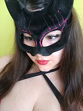 Conejita69n_n - Juego con mis pezones? 🔥