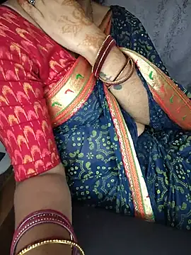 Bujji_Talli - Ice on boobs