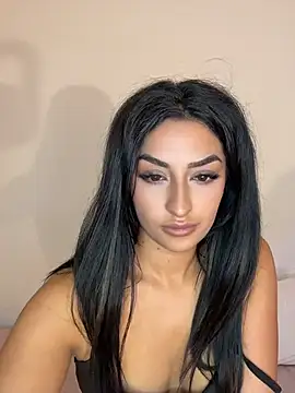 Mia_spicyy - Take your top off🍒