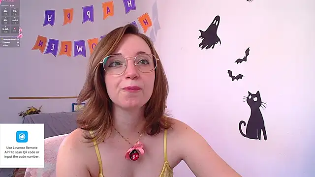 Elise_Nyx - open ass in doggy🍑 abrir bunda de 4