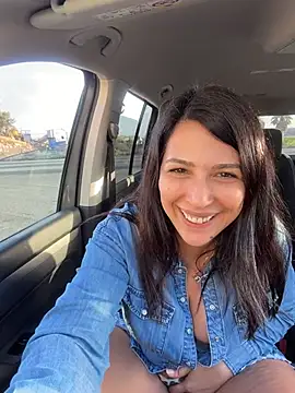 Cataleya80 - Tette fuori operai in giro 😈
